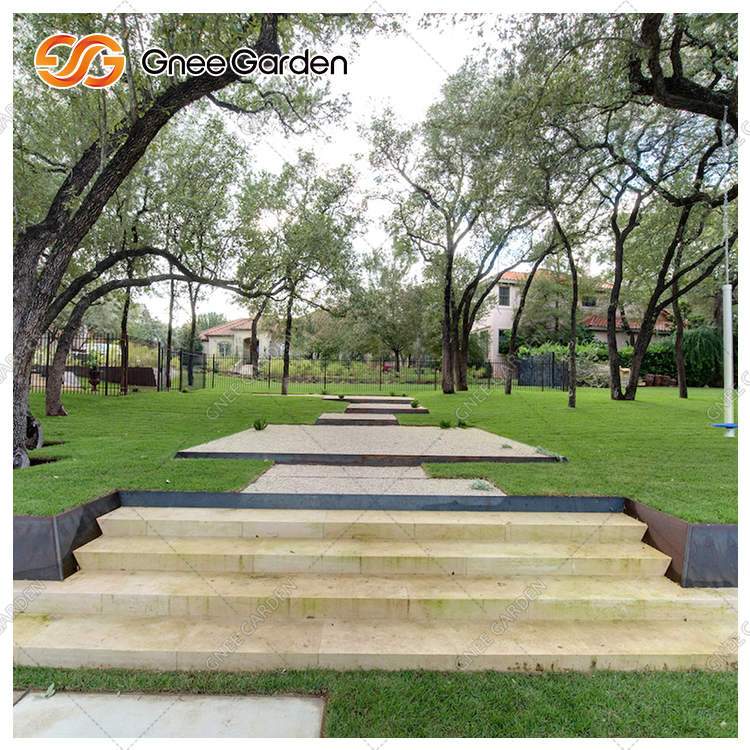 Escadas Corten para edifícios comerciais