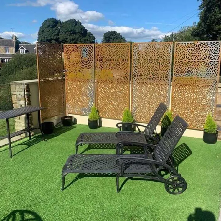 Tela de jardim em aço Corten decorativa