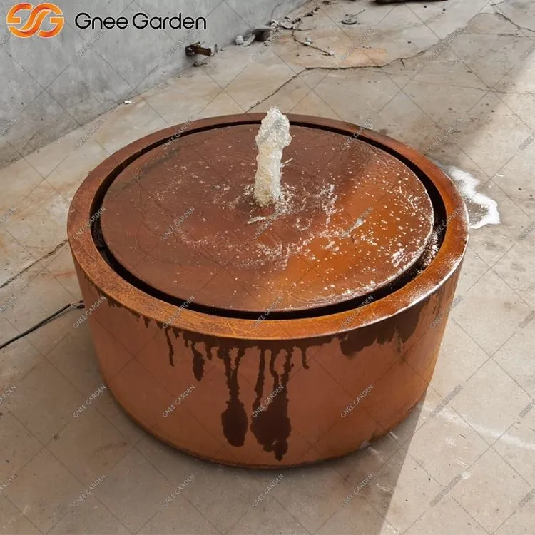 Recurso de água Corten ao ar livre com bomba embutida